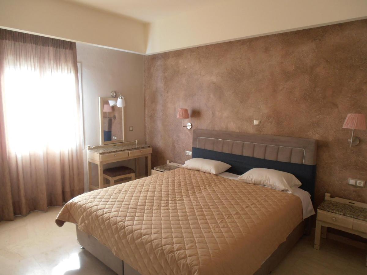 Frosini Gardens Hotel